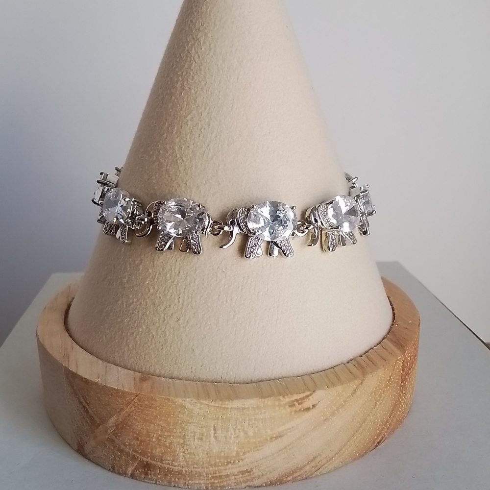 Pretty Bird White Gold Plated Elephant Charm Bracelet - Picture 2 of 3
